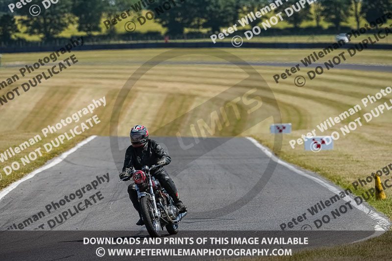 cadwell park;cadwell park photographs;cadwell trackday photographs;enduro digital images;event digital images;eventdigitalimages;peter wileman photography;racing digital images;trackday digital images;trackday photos